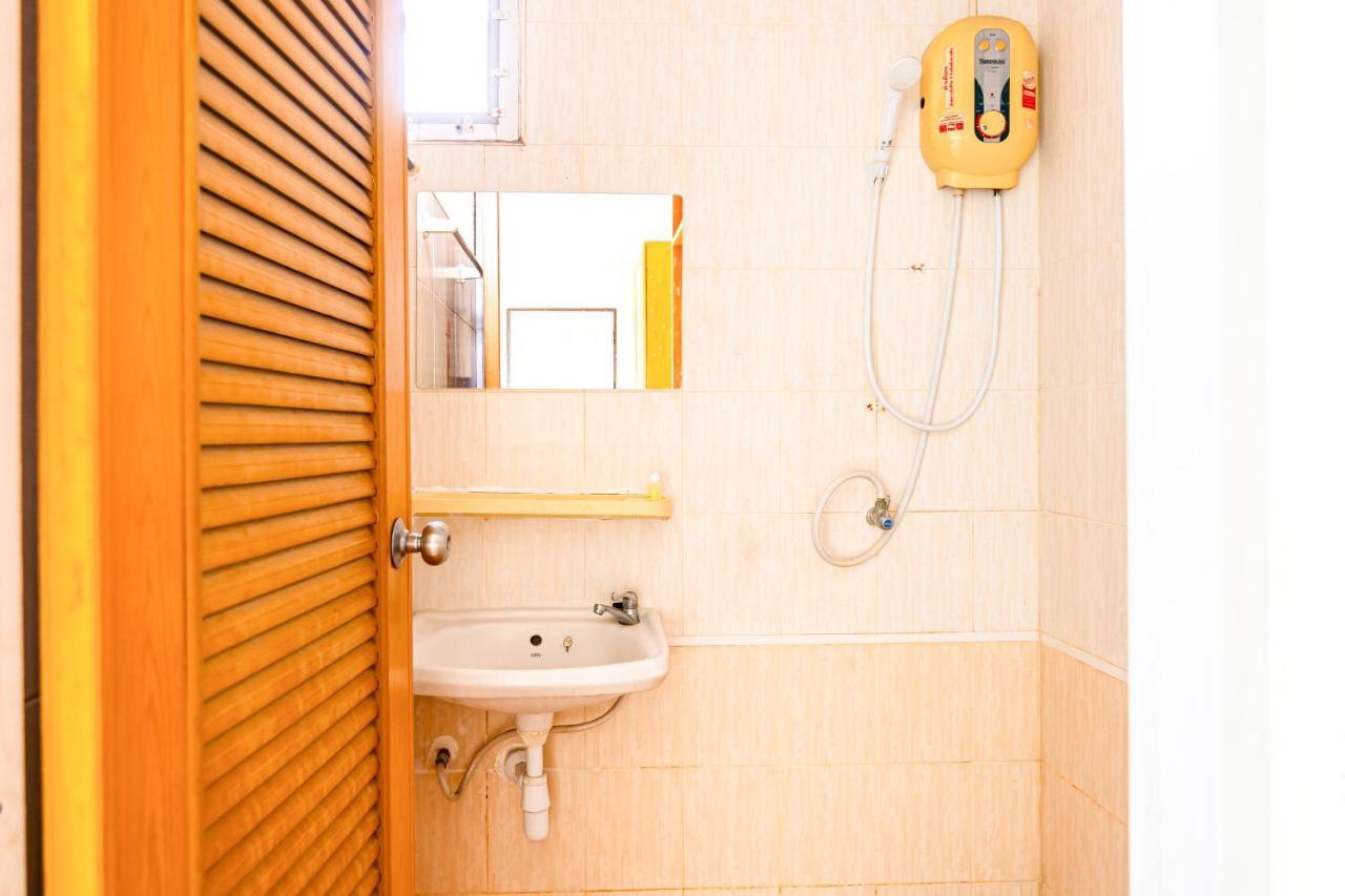 Go Inn V สนามบิน Bangkok Zewnętrze zdjęcie